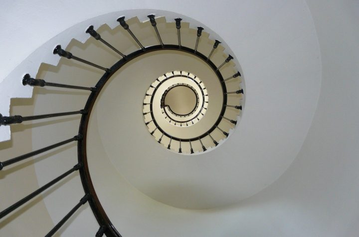 oryginalne schody spiralne